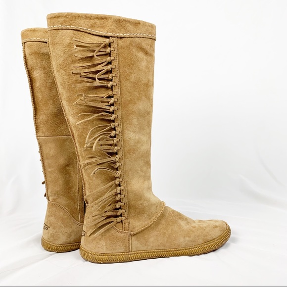ugg mammoth fringe boots